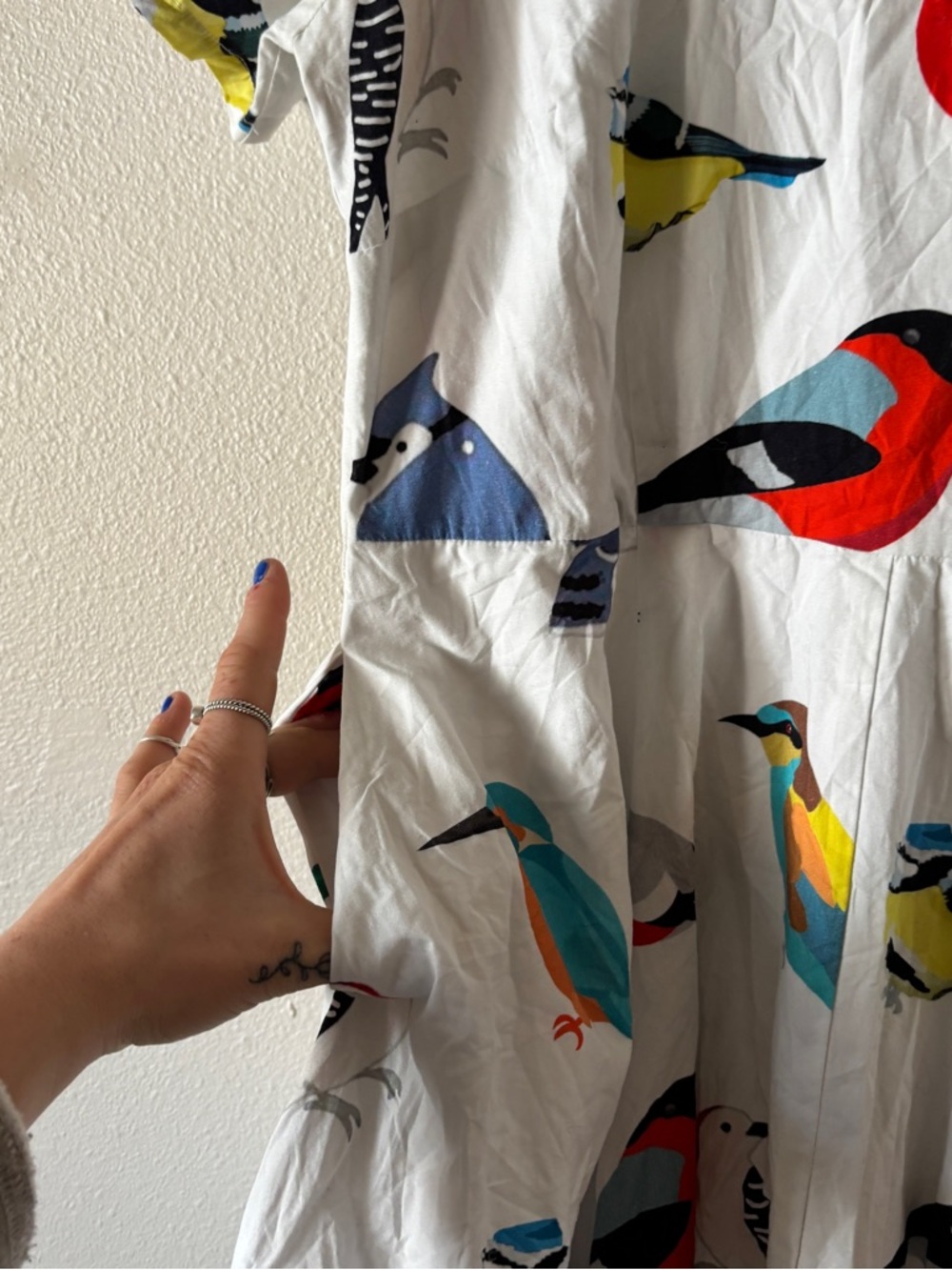 Eshakti White Retro Short Sleeve Bird Print Eclectic Dress - Picture 7 of 10